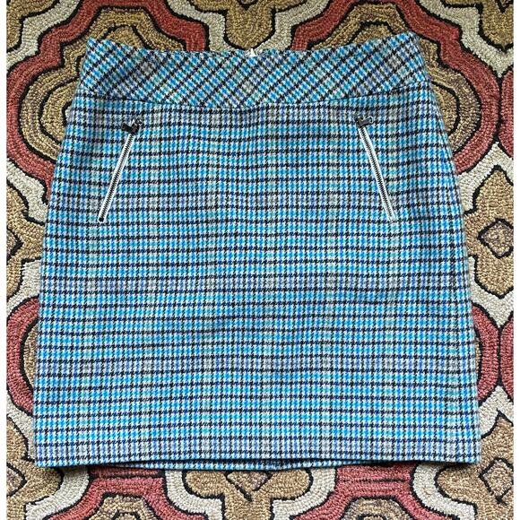 Talbots Dresses & Skirts - Talbots 6P Blue Houndstooth‎ Plaid Wool Blend Mini Skirt VERY NICE CONDITION